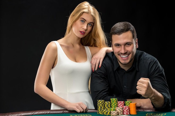 Dasbor statistik malangbet menampilkan ringkasan kategori dan metode pembayaran